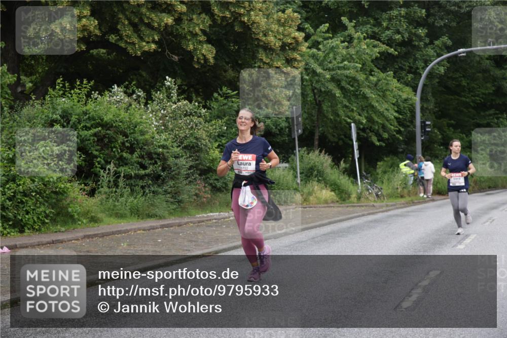 14.06.2026 - REWE Women's Run Jannik Wohlers http://msf.ph/oto/9795933 14.06.2026 09:57:34 Laufen 10132 meine-sportfotos.de