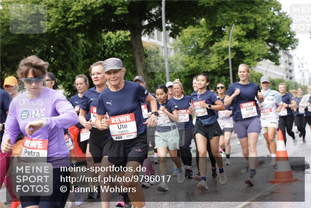 14.06.2026 - REWE Women's Run Jannik Wohlers http://msf.ph/oto/9796017 14.06.2026 09:10:07 Laufen 10898, 57, 10482, 577, 1501, 11091, 1027, 1087 meine-sportfotos.de