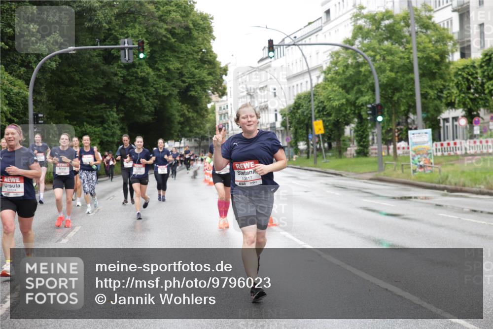 14.06.2026 - REWE Women's Run Jannik Wohlers http://msf.ph/oto/9796023 14.06.2026 09:57:48 Laufen 10224, 657, 10617 meine-sportfotos.de