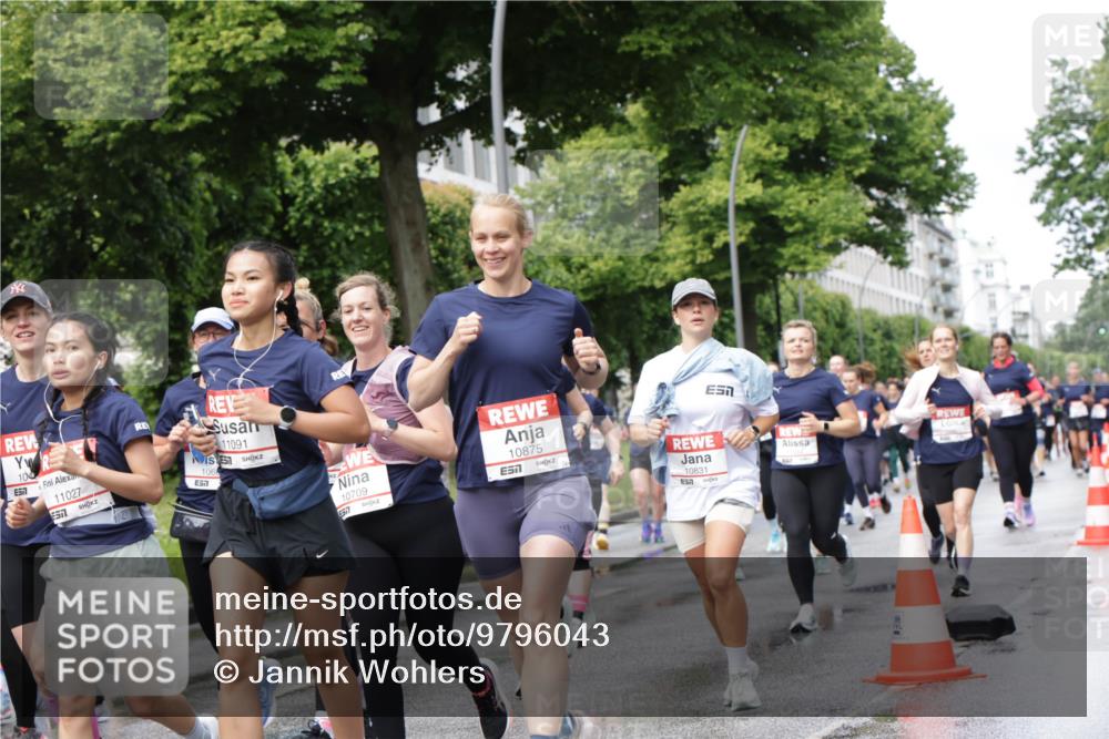 14.06.2026 - REWE Women's Run Jannik Wohlers http://msf.ph/oto/9796043 14.06.2026 09:10:09 Laufen 10, 57, 11027, 11091, 106, 57, 10709, 5577, 10875, 7, 10831 meine-sportfotos.de