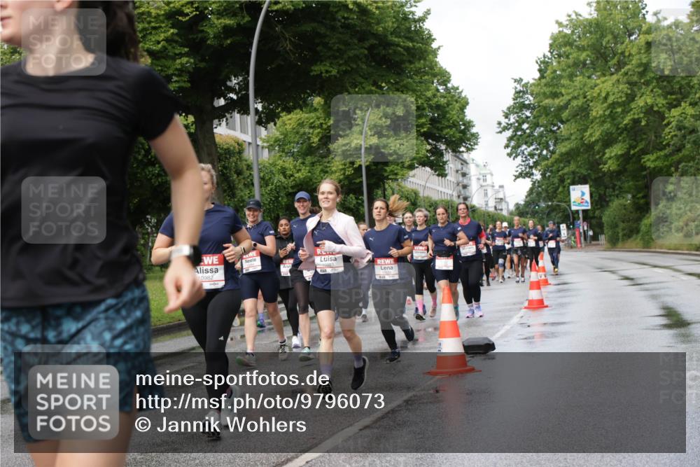 14.06.2026 - REWE Women's Run Jannik Wohlers http://msf.ph/oto/9796073 14.06.2026 09:10:11 Laufen 10982, 10983 meine-sportfotos.de