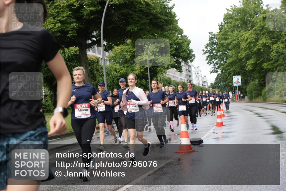 14.06.2026 - REWE Women's Run Jannik Wohlers http://msf.ph/oto/9796076 14.06.2026 09:10:11 Laufen 10982, 57, 10983 meine-sportfotos.de