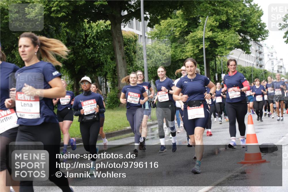 14.06.2026 - REWE Women's Run Jannik Wohlers http://msf.ph/oto/9796116 14.06.2026 09:10:14 Laufen 10558, 11101, 57 meine-sportfotos.de