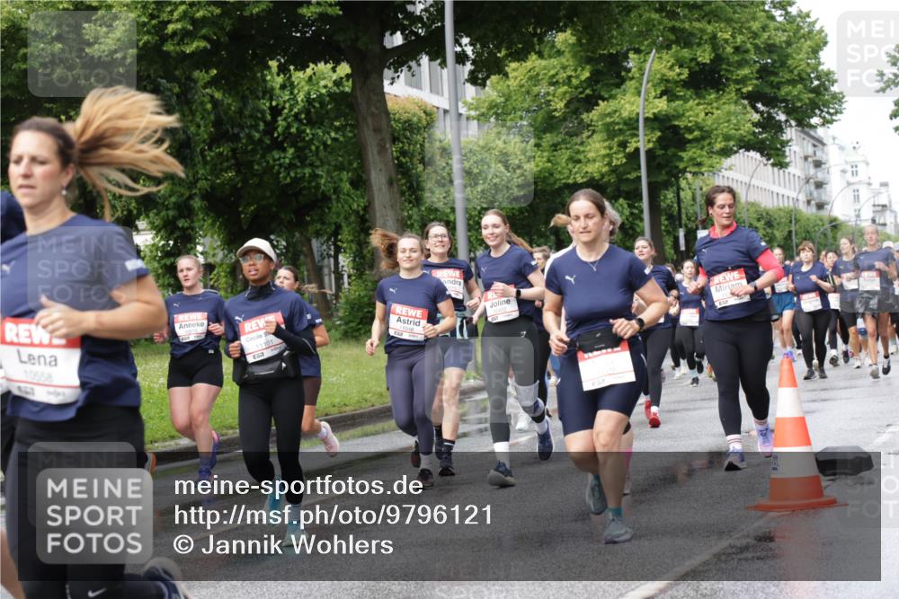 14.06.2026 - REWE Women's Run Jannik Wohlers http://msf.ph/oto/9796121 14.06.2026 09:10:14 Laufen 10558, 11101 meine-sportfotos.de