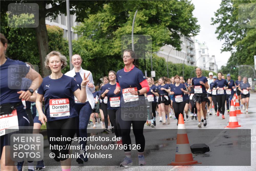 14.06.2026 - REWE Women's Run Jannik Wohlers http://msf.ph/oto/9796126 14.06.2026 09:10:15 Laufen 11516, 577, 10556, 7, 11384, 7, 0222 meine-sportfotos.de