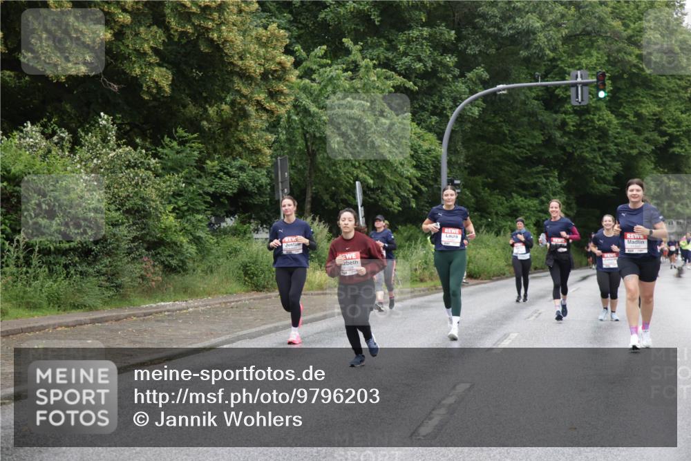 14.06.2026 - REWE Women's Run Jannik Wohlers http://msf.ph/oto/9796203 14.06.2026 09:58:13 Laufen 10028 meine-sportfotos.de