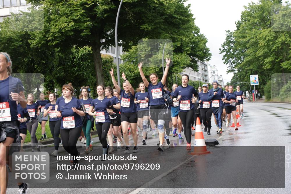 14.06.2026 - REWE Women's Run Jannik Wohlers http://msf.ph/oto/9796209 14.06.2026 09:10:20 Laufen 61 meine-sportfotos.de