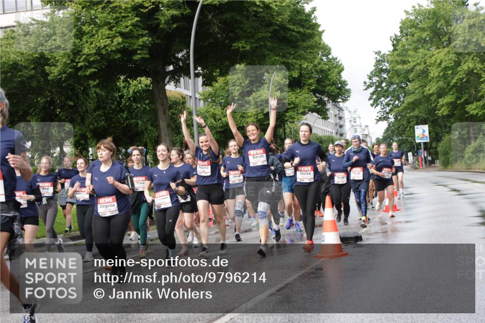 14.06.2026 - REWE Women's Run Jannik Wohlers http://msf.ph/oto/9796214 14.06.2026 09:10:21 Laufen 10705, 10341 meine-sportfotos.de