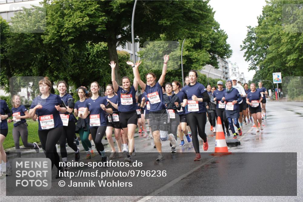 14.06.2026 - REWE Women's Run Jannik Wohlers http://msf.ph/oto/9796236 14.06.2026 09:10:21 Laufen  meine-sportfotos.de