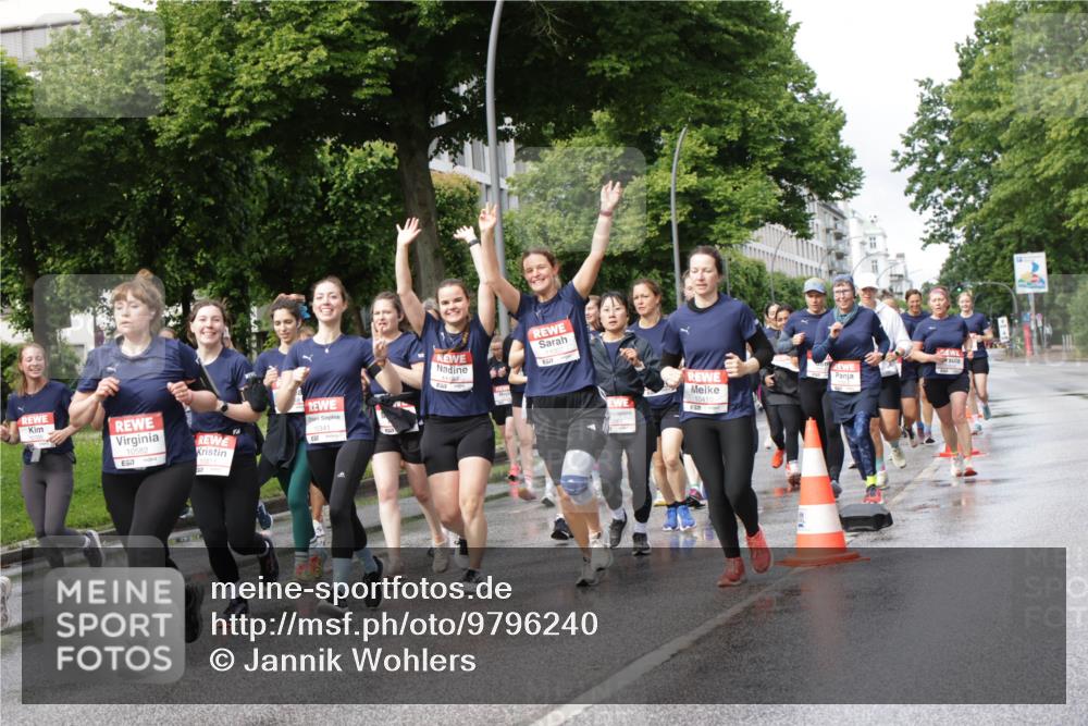 14.06.2026 - REWE Women's Run Jannik Wohlers http://msf.ph/oto/9796240 14.06.2026 09:10:21 Laufen 10582 meine-sportfotos.de