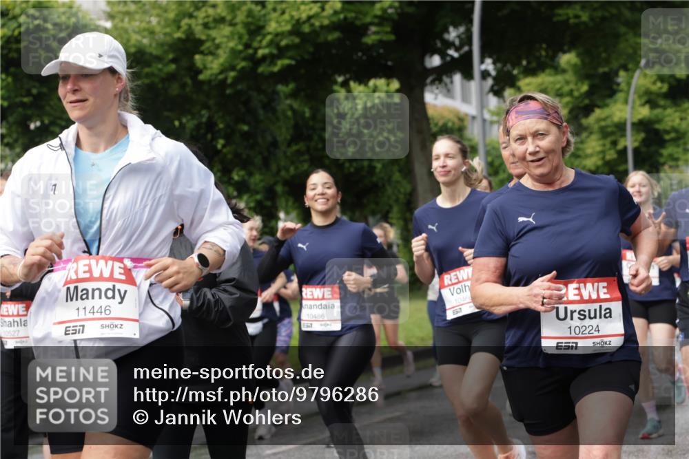 14.06.2026 - REWE Women's Run Jannik Wohlers http://msf.ph/oto/9796286 14.06.2026 09:10:27 Laufen 10527, 1, 11446, 7, 10486, 10466, 517, 10224 meine-sportfotos.de