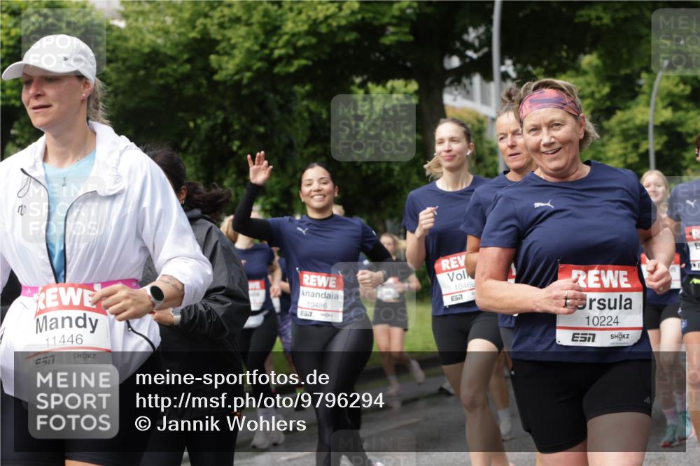 14.06.2026 - REWE Women's Run Jannik Wohlers http://msf.ph/oto/9796294 14.06.2026 09:10:27 Laufen 1, 11446, 10486, 7, 10466, 77, 10224 meine-sportfotos.de