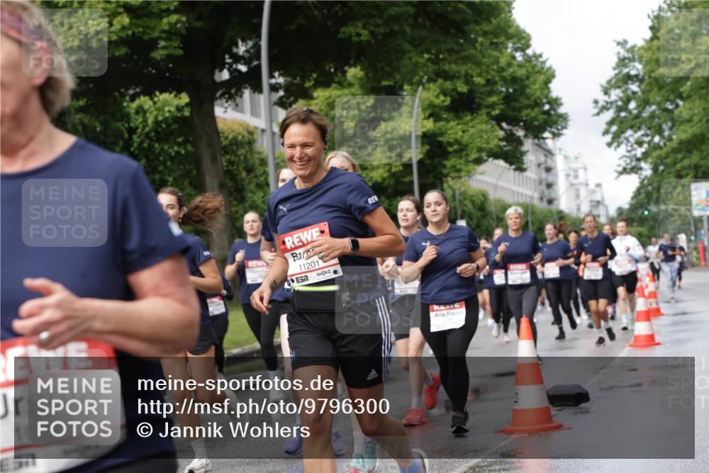 14.06.2026 - REWE Women's Run Jannik Wohlers http://msf.ph/oto/9796300 14.06.2026 09:10:28 Laufen 10224, 11201 meine-sportfotos.de