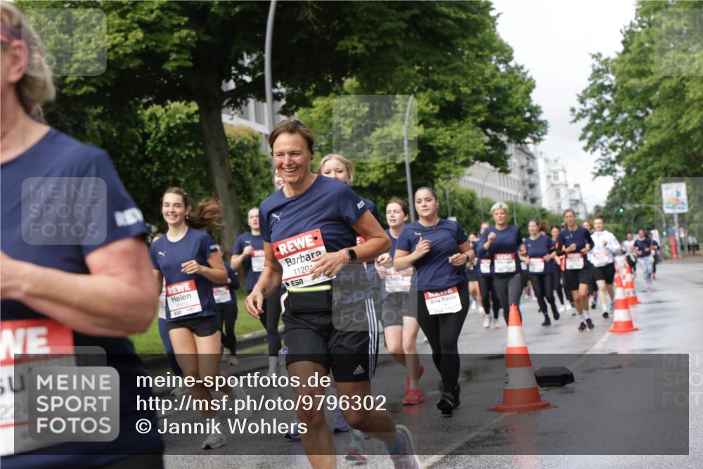 14.06.2026 - REWE Women's Run Jannik Wohlers http://msf.ph/oto/9796302 14.06.2026 09:10:28 Laufen 224, 10510, 11201 meine-sportfotos.de