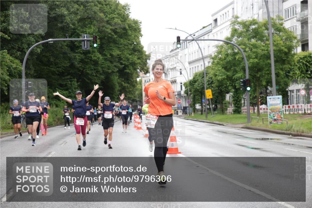 14.06.2026 - REWE Women's Run Jannik Wohlers http://msf.ph/oto/9796306 14.06.2026 09:58:30 Laufen 10032, 01 meine-sportfotos.de