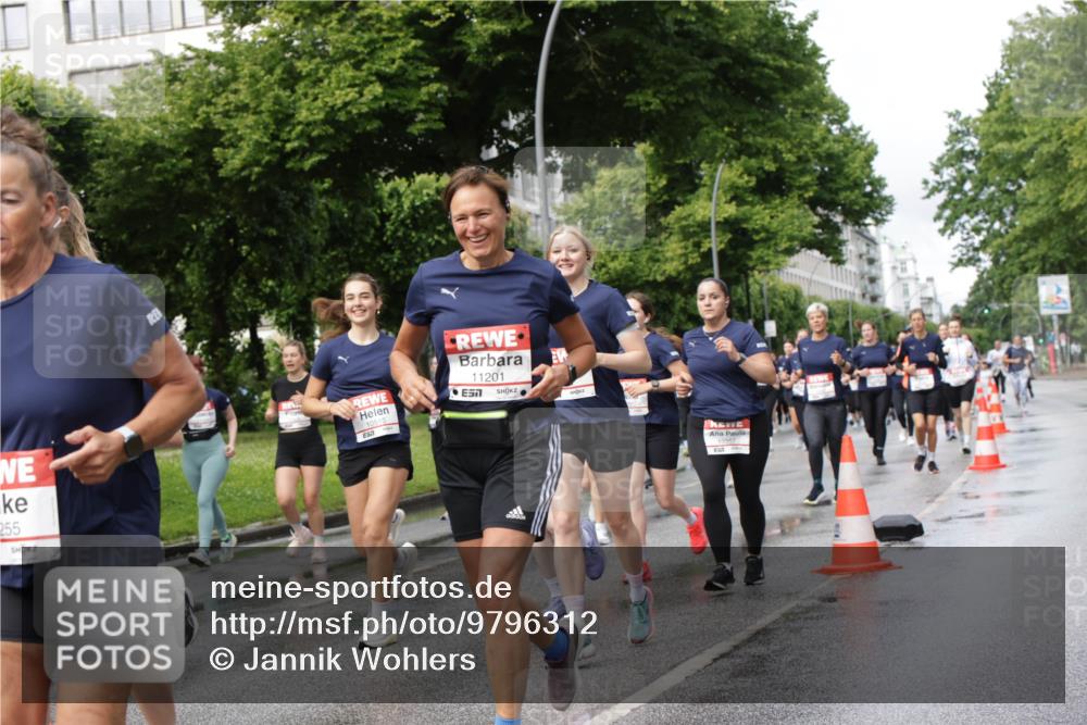 14.06.2026 - REWE Women's Run Jannik Wohlers http://msf.ph/oto/9796312 14.06.2026 09:10:28 Laufen 255, 10510, 11201 meine-sportfotos.de