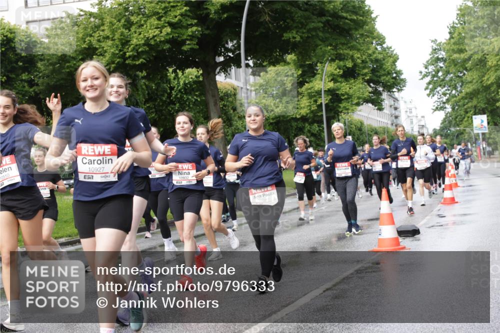 14.06.2026 - REWE Women's Run Jannik Wohlers http://msf.ph/oto/9796333 14.06.2026 09:10:29 Laufen 10510, 17, 10927, 10932 meine-sportfotos.de