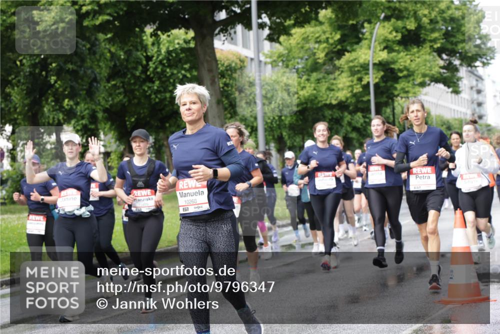 14.06.2026 - REWE Women's Run Jannik Wohlers http://msf.ph/oto/9796347 14.06.2026 09:10:31 Laufen 11469, 10268, 6517, 57 meine-sportfotos.de