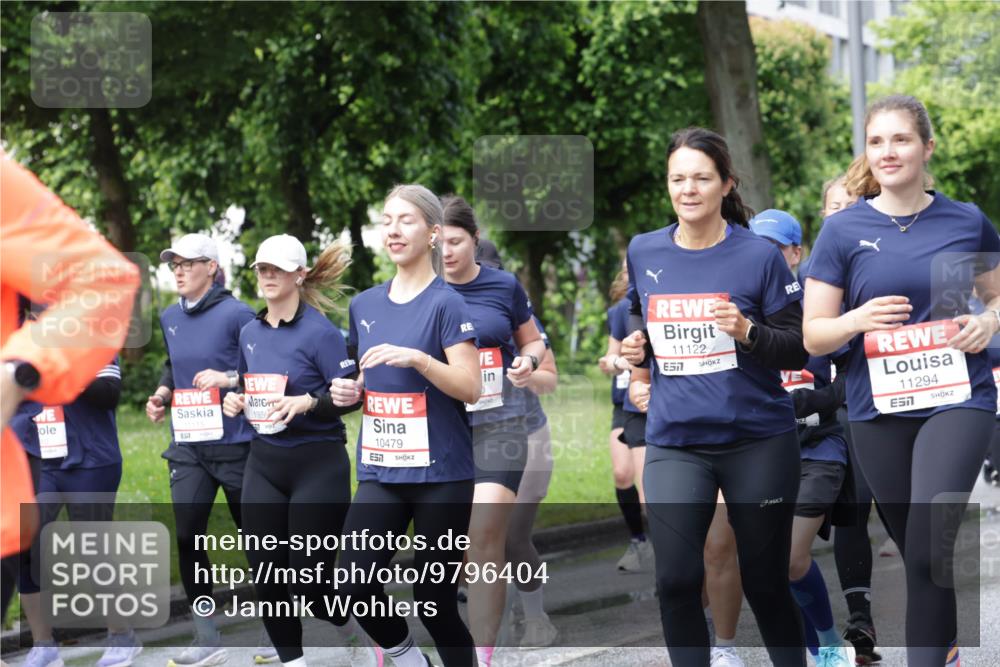 14.06.2026 - REWE Women's Run Jannik Wohlers http://msf.ph/oto/9796404 14.06.2026 09:10:36 Laufen 1065, 11122, 7, 10479, 11294, 7 meine-sportfotos.de