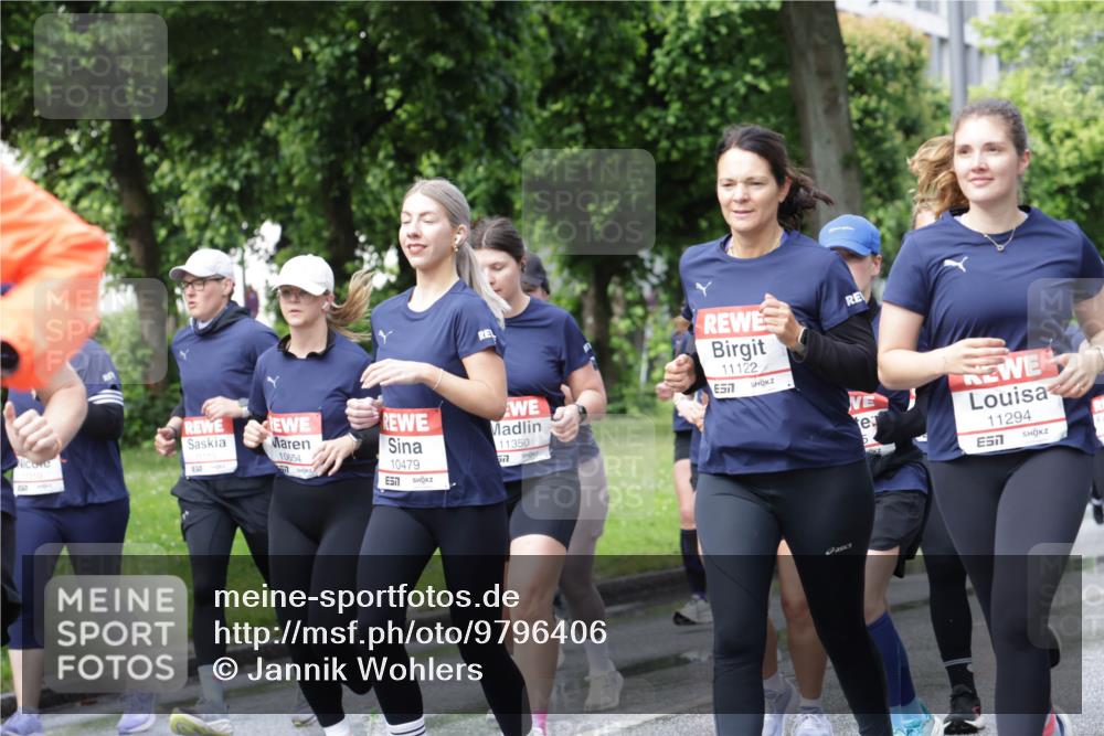 14.06.2026 - REWE Women's Run Jannik Wohlers http://msf.ph/oto/9796406 14.06.2026 09:10:36 Laufen 10479, 11350, 577, 11122, 7, 10654, 11294 meine-sportfotos.de