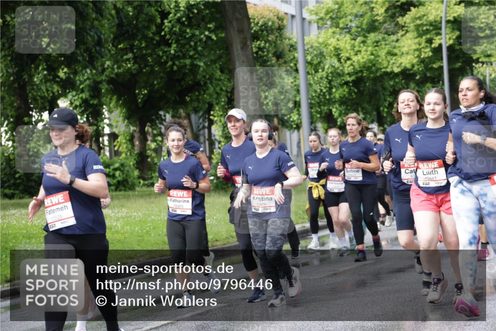 14.06.2026 - REWE Women's Run Jannik Wohlers http://msf.ph/oto/9796446 14.06.2026 09:10:39 Laufen 10525, 6517, 10323, 10406, 10, 10441 meine-sportfotos.de