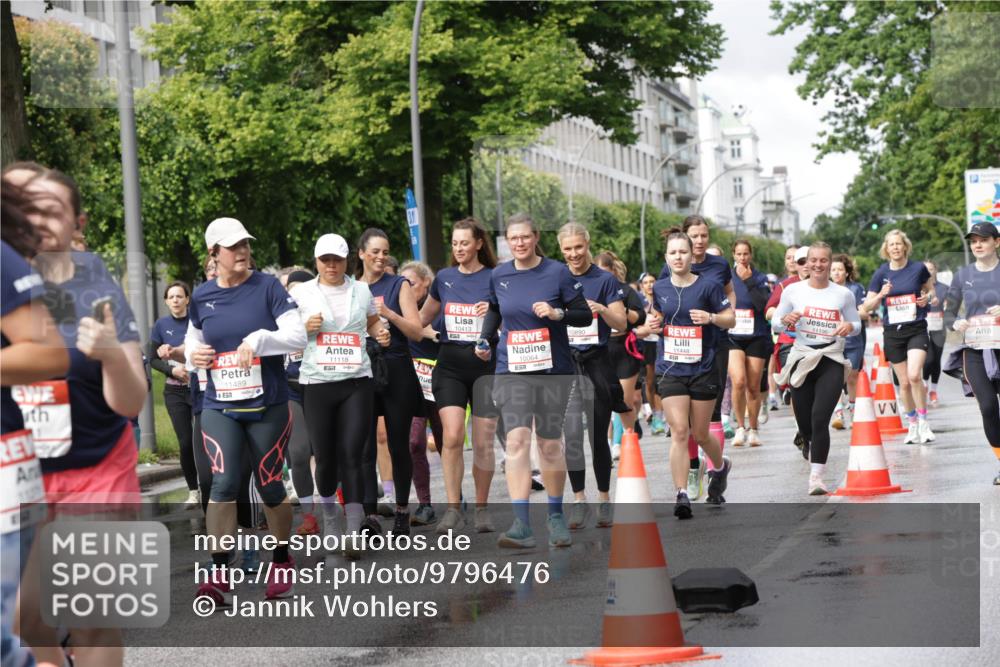 14.06.2026 - REWE Women's Run Jannik Wohlers http://msf.ph/oto/9796476 14.06.2026 09:10:40 Laufen 11489, 11118, 10413, 10064, 10890, 11448 meine-sportfotos.de