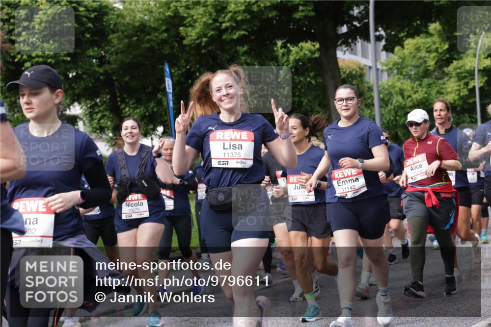 14.06.2026 - REWE Women's Run Jannik Wohlers http://msf.ph/oto/9796611 14.06.2026 09:10:48 Laufen 57, 902, 10675, 11375, 7, 10055, 517, 11142, 10913, 257 meine-sportfotos.de