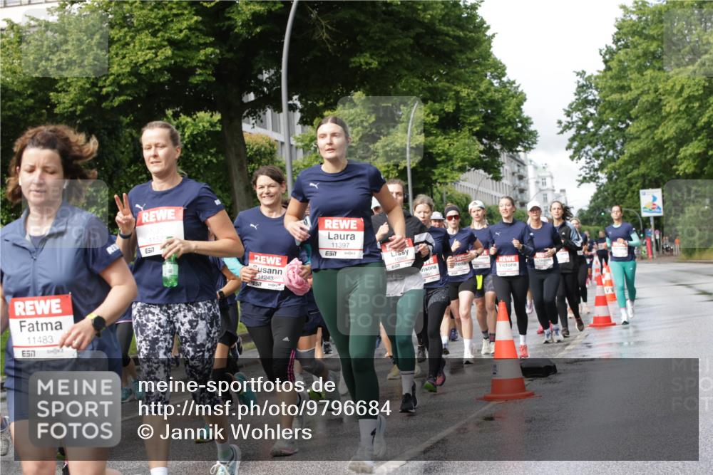 14.06.2026 - REWE Women's Run Jannik Wohlers http://msf.ph/oto/9796684 14.06.2026 09:10:51 Laufen 11483, 57, 11521, 517, 11243, 7, 11397, 0901 meine-sportfotos.de