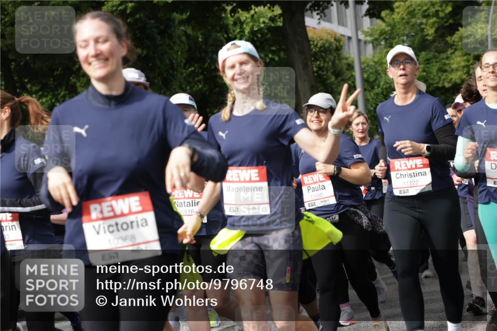 14.06.2026 - REWE Women's Run Jannik Wohlers http://msf.ph/oto/9796748 14.06.2026 09:10:55 Laufen 63, 10368, 7, 10516, 10880, 6577, 10900, 11222 meine-sportfotos.de