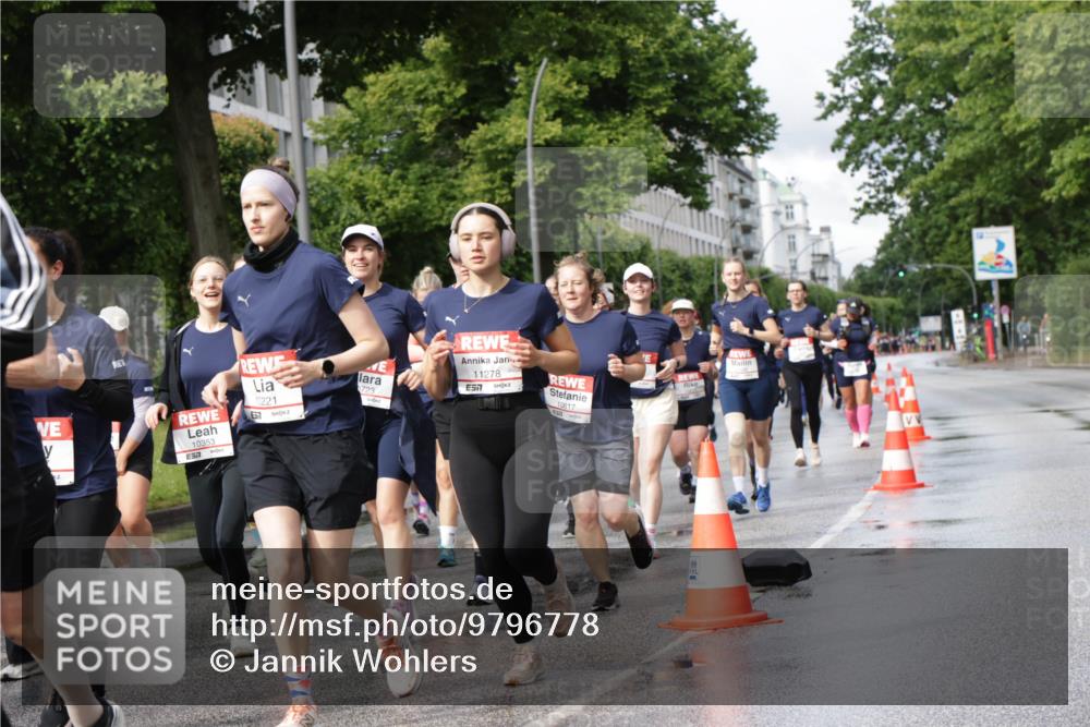 14.06.2026 - REWE Women's Run Jannik Wohlers http://msf.ph/oto/9796778 14.06.2026 09:10:58 Laufen 10353, 10221, 517, 11278, 7, 723, 10617 meine-sportfotos.de