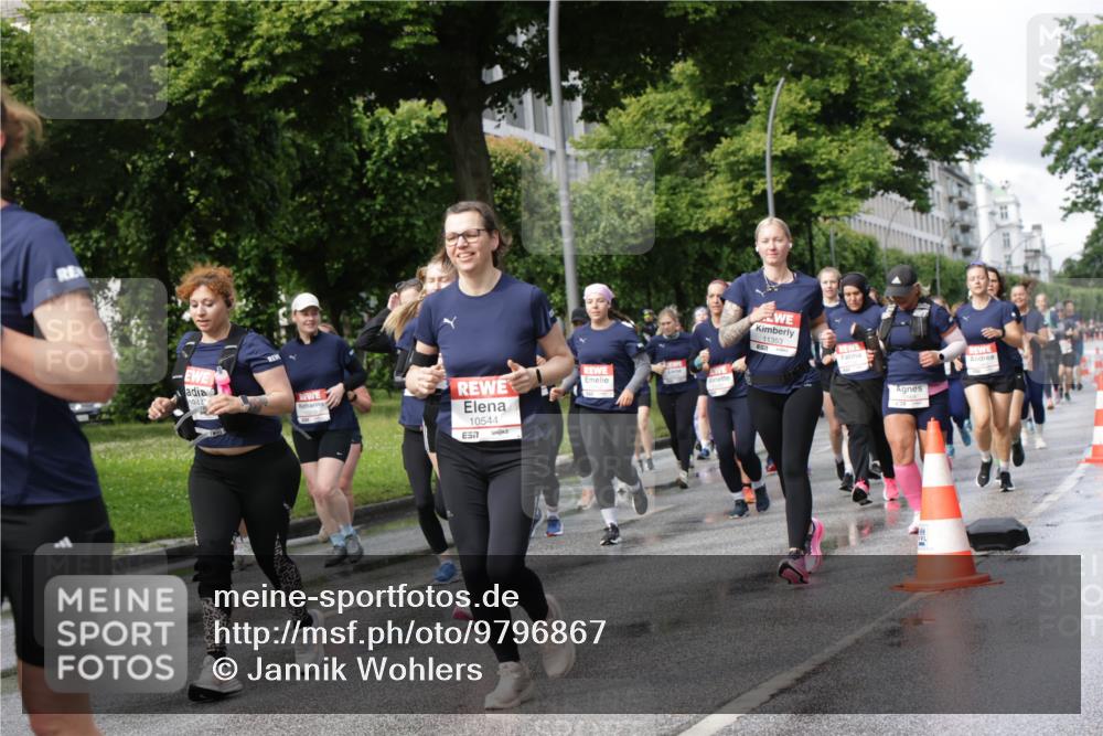 14.06.2026 - REWE Women's Run Jannik Wohlers http://msf.ph/oto/9796867 14.06.2026 09:11:05 Laufen 0944, 10544, 7, 11353 meine-sportfotos.de
