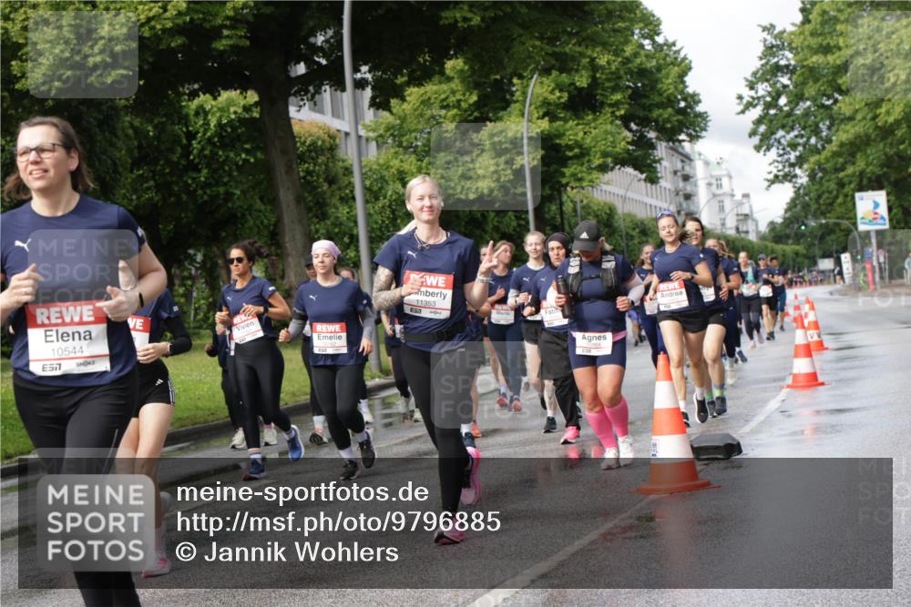 14.06.2026 - REWE Women's Run Jannik Wohlers http://msf.ph/oto/9796885 14.06.2026 09:11:06 Laufen 10544, 7, 11353 meine-sportfotos.de