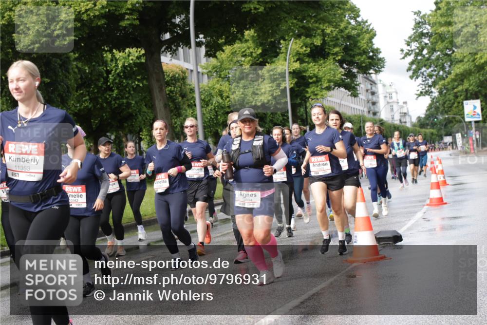 14.06.2026 - REWE Women's Run Jannik Wohlers http://msf.ph/oto/9796931 14.06.2026 09:11:07 Laufen 11353, 10162, 10864 meine-sportfotos.de