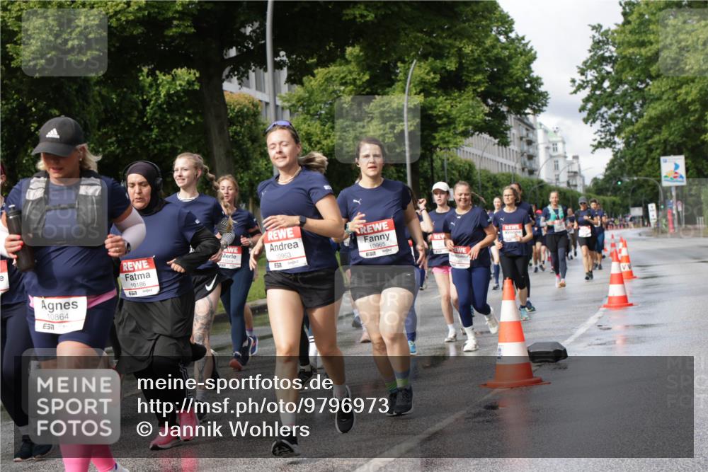 14.06.2026 - REWE Women's Run Jannik Wohlers http://msf.ph/oto/9796973 14.06.2026 09:11:08 Laufen 10864, 10186, 10963, 10965 meine-sportfotos.de