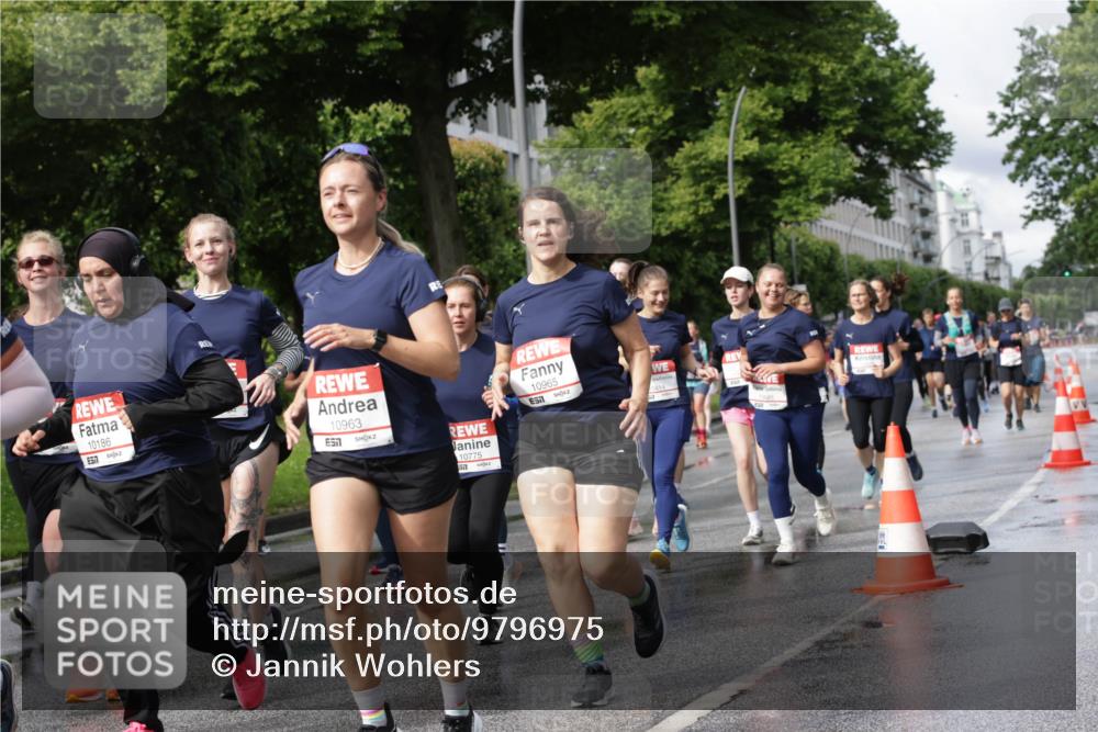 14.06.2026 - REWE Women's Run Jannik Wohlers http://msf.ph/oto/9796975 14.06.2026 09:11:09 Laufen 10186, 10963, 10965, 517, 10775, 57, 0414 meine-sportfotos.de