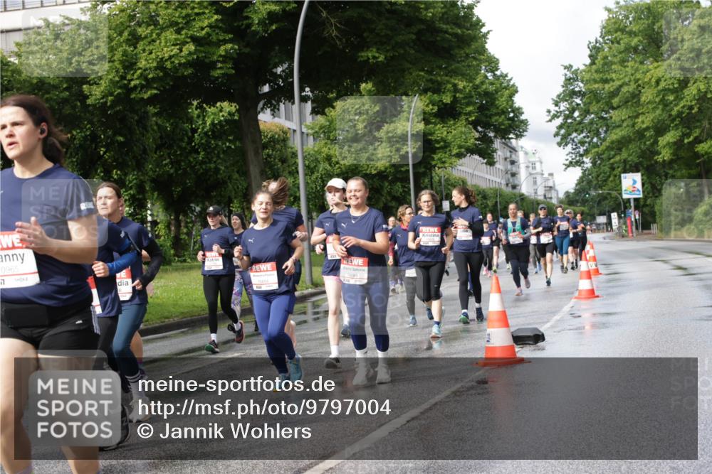 14.06.2026 - REWE Women's Run Jannik Wohlers http://msf.ph/oto/9797004 14.06.2026 09:11:10 Laufen 0965 meine-sportfotos.de