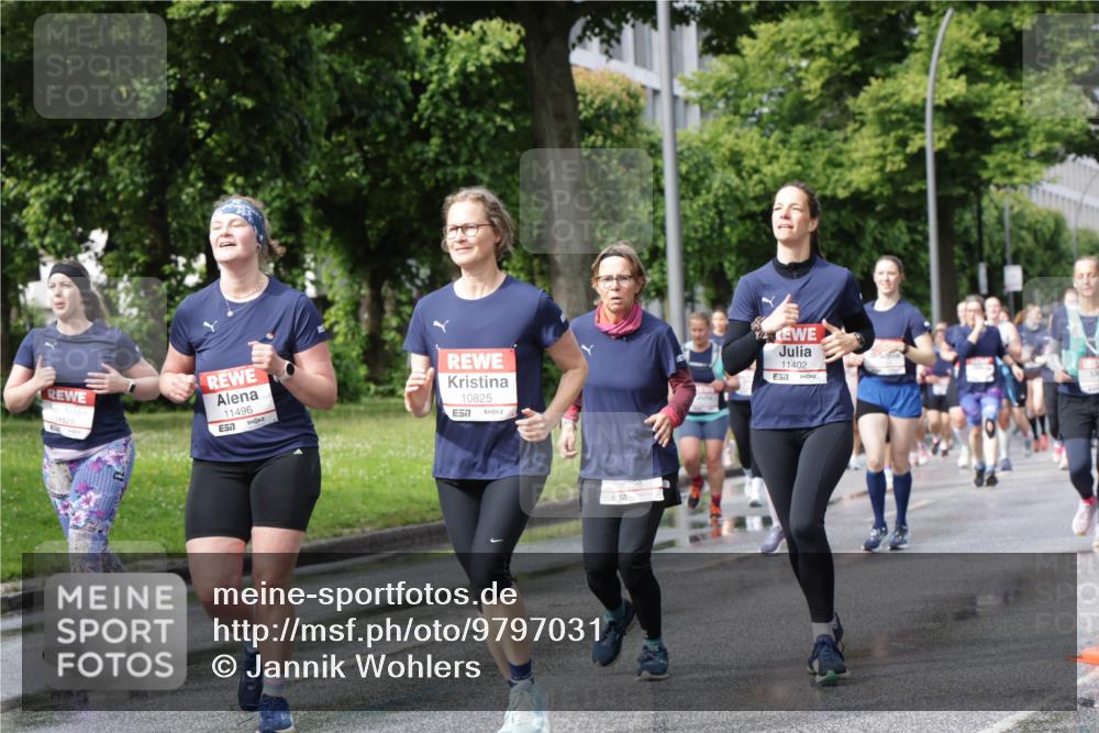 14.06.2026 - REWE Women's Run Jannik Wohlers http://msf.ph/oto/9797031 14.06.2026 09:11:13 Laufen 1525, 11496, 57, 10825, 10798, 11402 meine-sportfotos.de