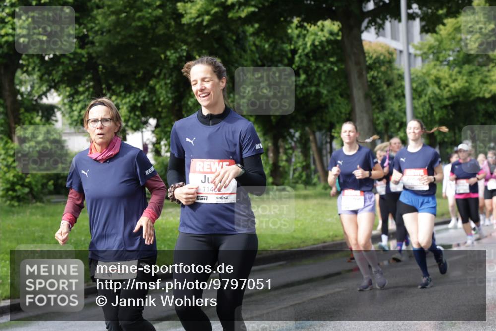 14.06.2026 - REWE Women's Run Jannik Wohlers http://msf.ph/oto/9797051 14.06.2026 09:11:15 Laufen 10798, 1140 meine-sportfotos.de