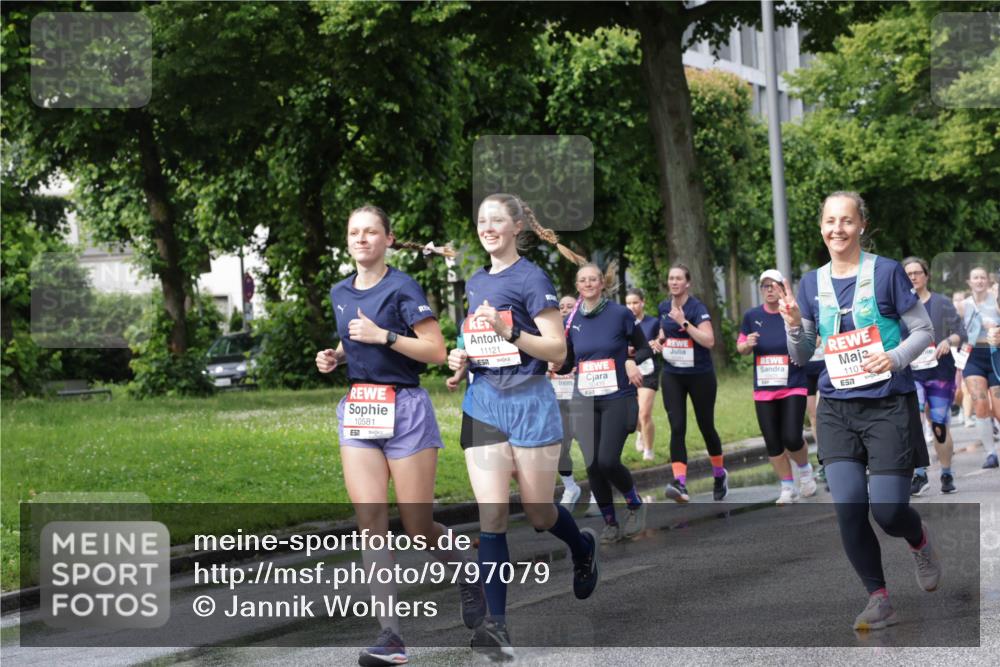 14.06.2026 - REWE Women's Run Jannik Wohlers http://msf.ph/oto/9797079 14.06.2026 09:11:16 Laufen 10581, 51, 11121, 110, 7 meine-sportfotos.de