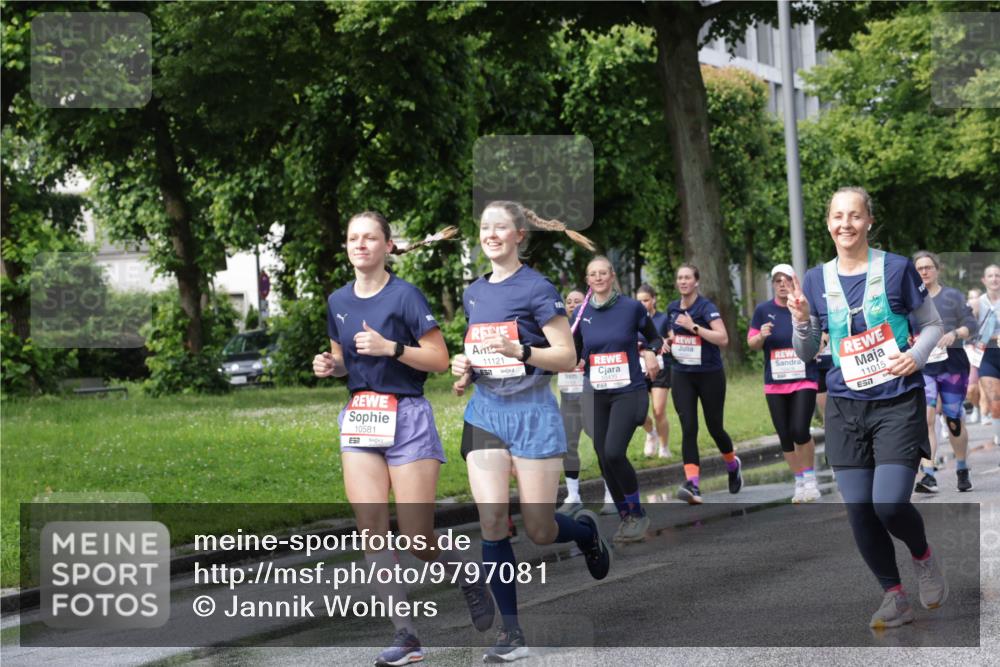 14.06.2026 - REWE Women's Run Jannik Wohlers http://msf.ph/oto/9797081 14.06.2026 09:11:16 Laufen 10581, 11121, 7, 11015, 7 meine-sportfotos.de