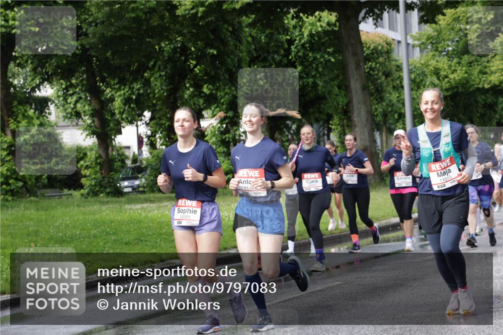 14.06.2026 - REWE Women's Run Jannik Wohlers http://msf.ph/oto/9797083 14.06.2026 09:11:16 Laufen 10581, 111, 11015 meine-sportfotos.de
