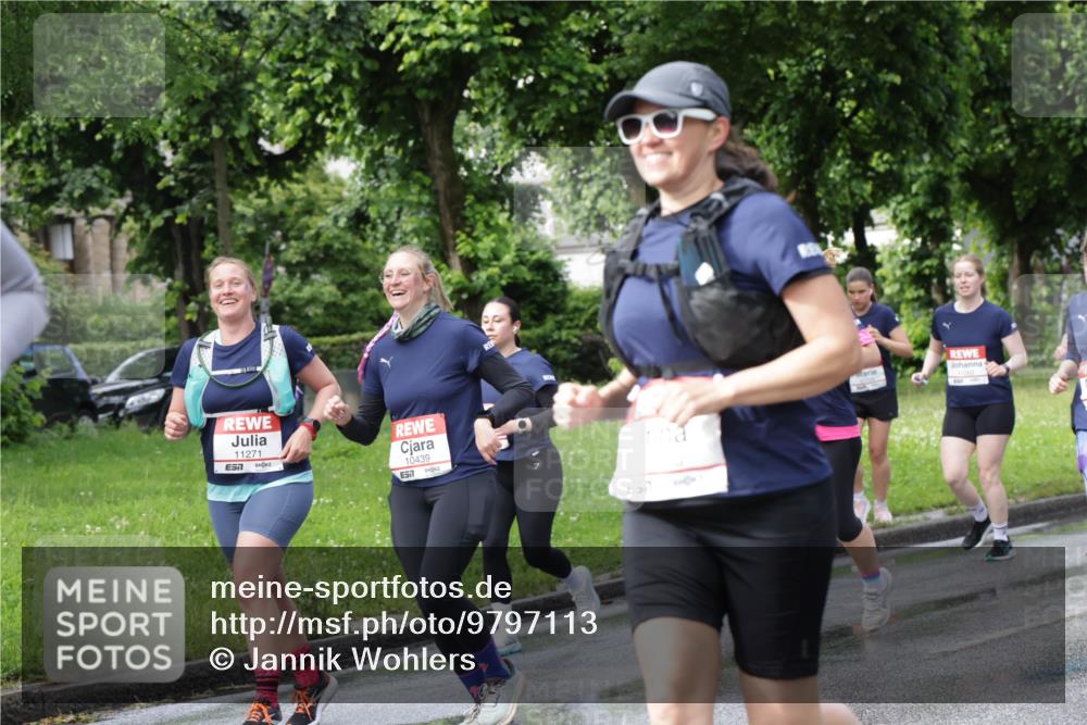 14.06.2026 - REWE Women's Run Jannik Wohlers http://msf.ph/oto/9797113 14.06.2026 09:11:19 Laufen 11271, 10439, 517, 13 meine-sportfotos.de