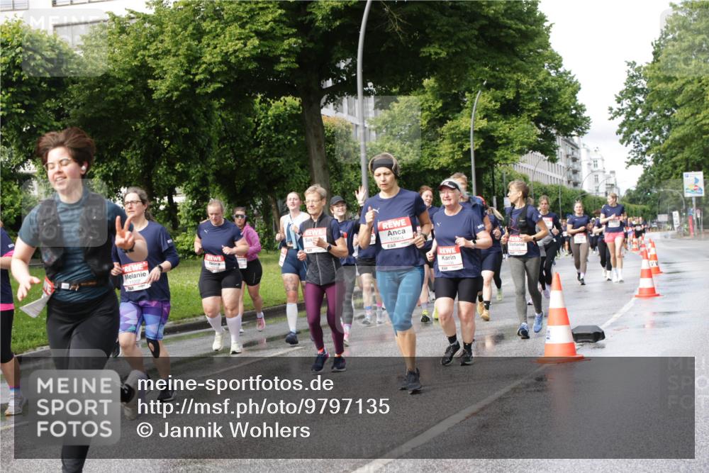 14.06.2026 - REWE Women's Run Jannik Wohlers http://msf.ph/oto/9797135 14.06.2026 09:11:20 Laufen 11202, 10904, 11036 meine-sportfotos.de