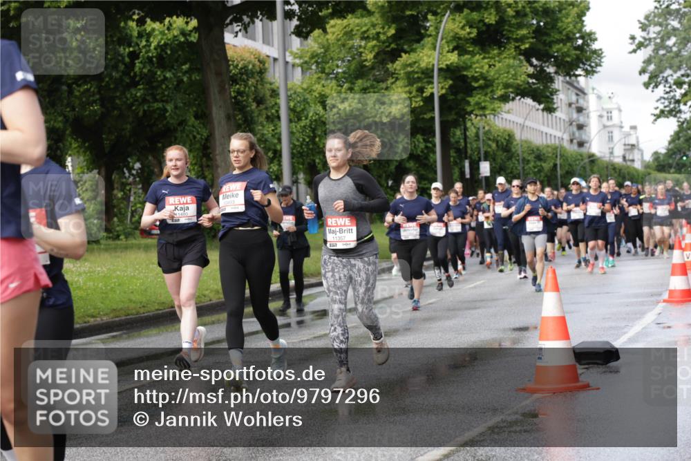 14.06.2026 - REWE Women's Run Jannik Wohlers http://msf.ph/oto/9797296 14.06.2026 09:11:30 Laufen 41480, 10493, 11357, 7, 022 meine-sportfotos.de
