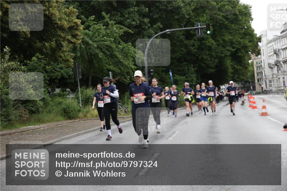 14.06.2026 - REWE Women's Run Jannik Wohlers http://msf.ph/oto/9797324 14.06.2026 10:00:33 Laufen  meine-sportfotos.de