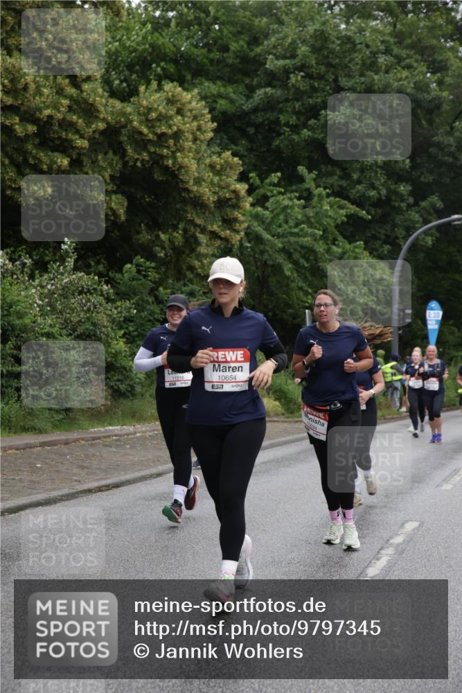 14.06.2026 - REWE Women's Run Jannik Wohlers http://msf.ph/oto/9797345 14.06.2026 10:00:35 Laufen 11316, 10654, 7, 1034, 6, 30 meine-sportfotos.de