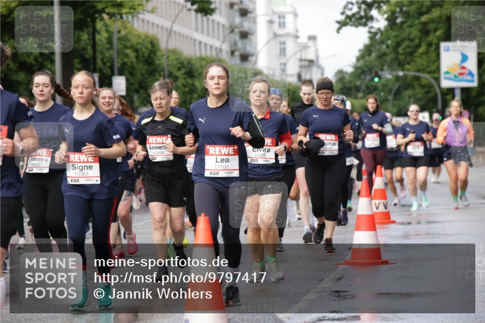 14.06.2026 - REWE Women's Run Jannik Wohlers http://msf.ph/oto/9797417 14.06.2026 09:11:38 Laufen 10538, 10361, 57, 10996, 657, 11102, 7, 10555, 10418 meine-sportfotos.de