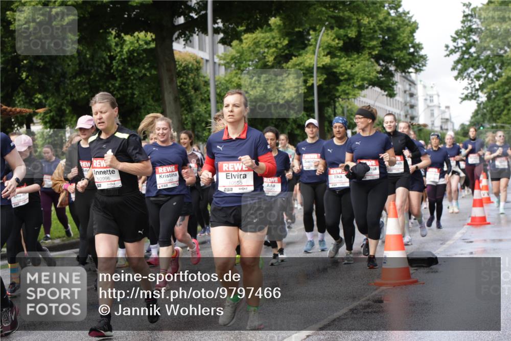 14.06.2026 - REWE Women's Run Jannik Wohlers http://msf.ph/oto/9797466 14.06.2026 09:11:43 Laufen 10688, 10996, 11453, 517, 10555, 10953 meine-sportfotos.de