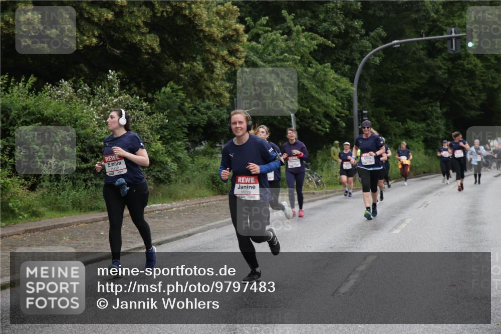 14.06.2026 - REWE Women's Run Jannik Wohlers http://msf.ph/oto/9797483 14.06.2026 10:00:46 Laufen 11112, 10775 meine-sportfotos.de