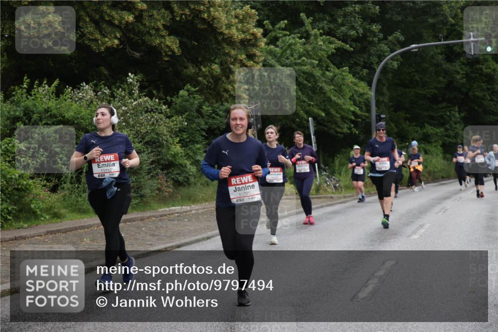 14.06.2026 - REWE Women's Run Jannik Wohlers http://msf.ph/oto/9797494 14.06.2026 10:00:47 Laufen 11112, 57, 10775 meine-sportfotos.de